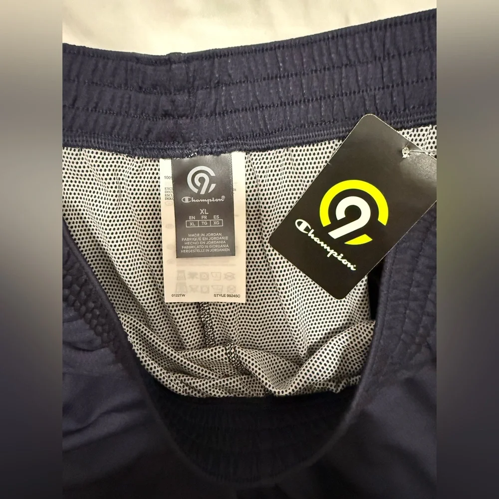 NWT CHAMPION ACTIVE SHORT NAVY SIZE XL - Picture 4 of 5